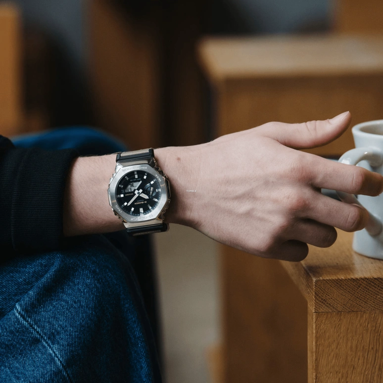 卡西欧,G-SHOCK 44.40毫米,44.40毫米,合成树脂,黑色,石英,倒计时,计时,月历,星期历,矿物水晶,八角形,GM2100C,GM2100C-5A