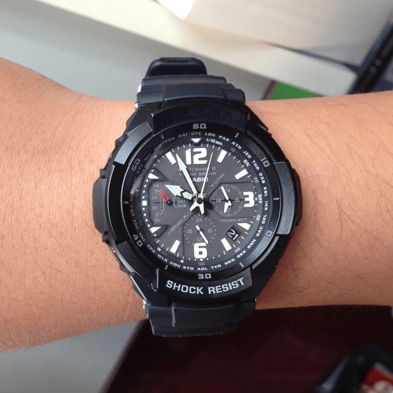 卡西欧,G-SHOCK 64.20x46.60毫米,64.20x46.60毫米,不锈钢,合成树脂,黑色,石英,星期历,日历,世界时,闹铃,矿物水晶,玻璃,酒桶形,GW,GW-3000BB-1A