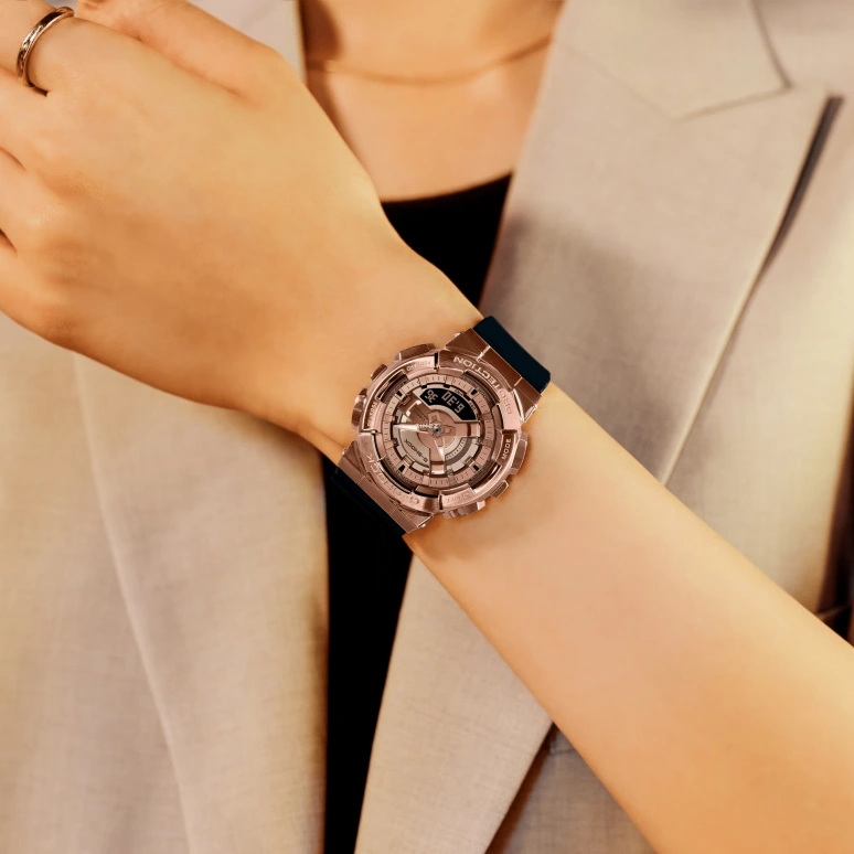 卡西欧,G-SHOCK 46x42毫米,46x42毫米,合成树脂,精钢,粉金色,石英,倒计时,计时,月历,星期历,矿物水晶,圆形,GMS110PG,GMS110PG-1A