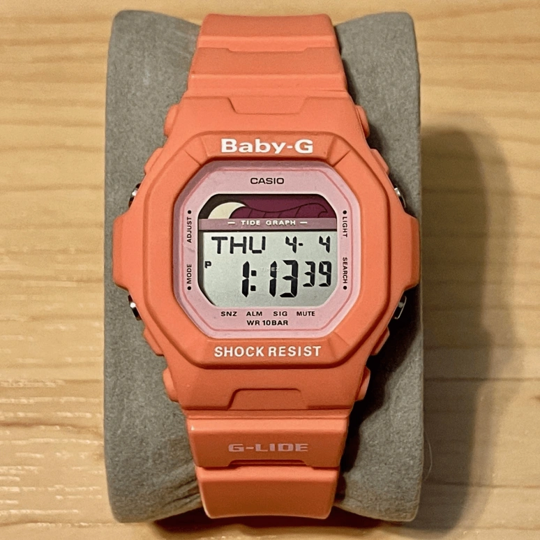 卡西欧,BABY-G 44毫米,44毫米,塑料,黑色,灰色,石英,长方形,BLX,BLX-5600-4D