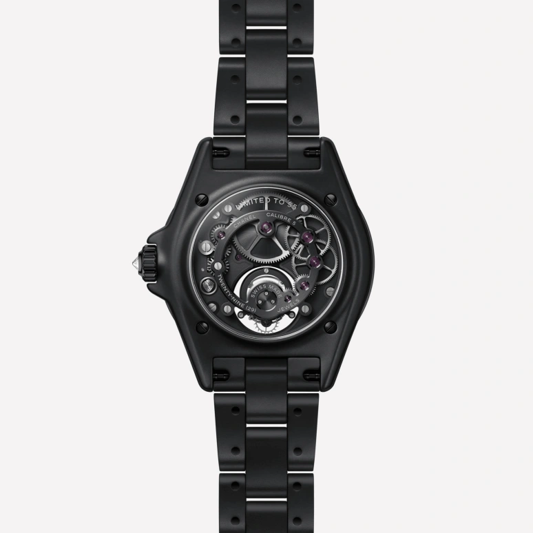 CHANEL,J12 38mm,38mm,Ceramic,Black,Handwound,42hours,In-house Caliber,H7380