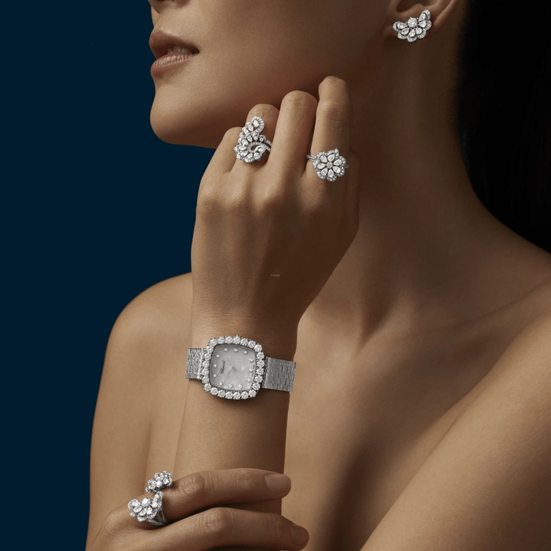 萧邦,L'HEURE DU DIAMANT 30.80毫米,30.80毫米,白金,白色,自动上弦,42小时,自制机芯,10A386,10A386-1106