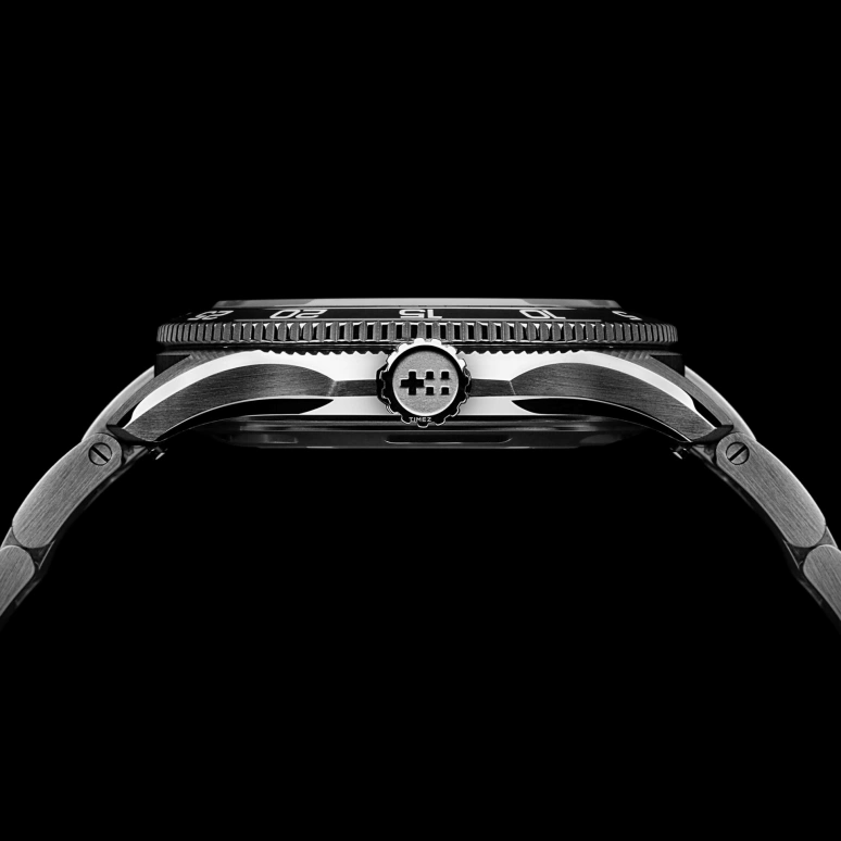 Christopher Ward,C60 38mm,38mm,Stainless Steel,Black,Automatic,Day,38hours,C60,C60-38ADA31S0KK1-HK