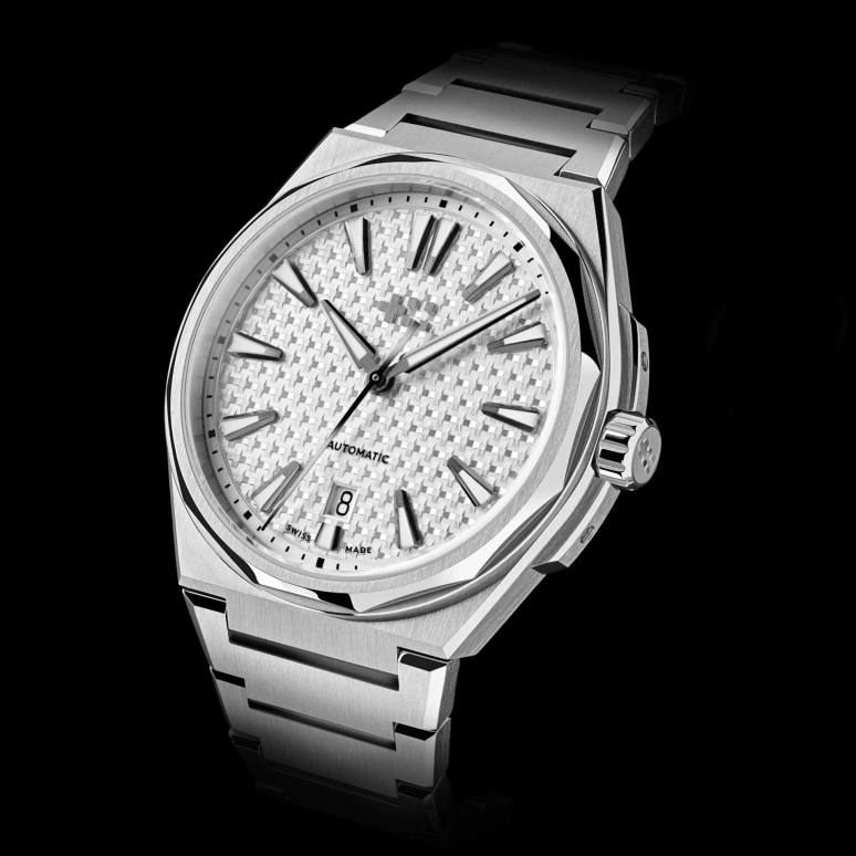 Christopher Ward,The Twelve 40mm,40mm,Stainless Steel,Silver White,Automatic,Day,38hours,C12,C12-40ADA1-S00W0-RK