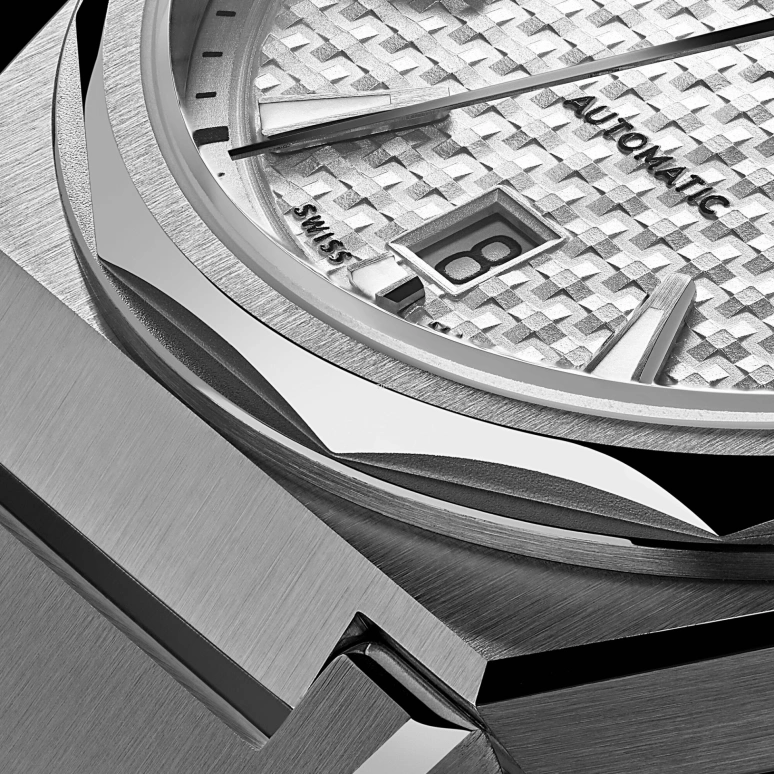Christopher Ward,The Twelve 38mm,38mm,Stainless Steel,Silver White,Automatic,Day,38hours,C12,C12-38ADA1-S00W0-B0