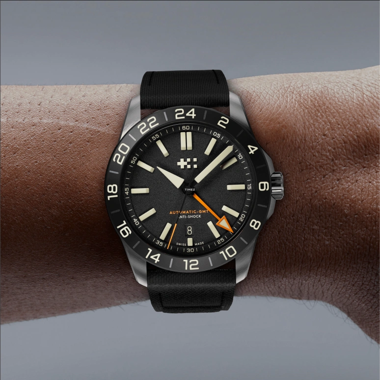 克里斯托弗沃德,C63 41毫米,41毫米,精钢,陶瓷,黑色,自动上弦,日历,两地时,C63,C63-41AGM4-S0KK0-NK