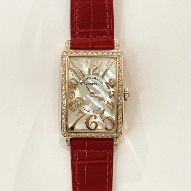 法穆兰,长岛 44x26毫米,44x26毫米,玫瑰金,白色,石英,蓝宝石,长方形,952QZ REL MOP D1R CD8