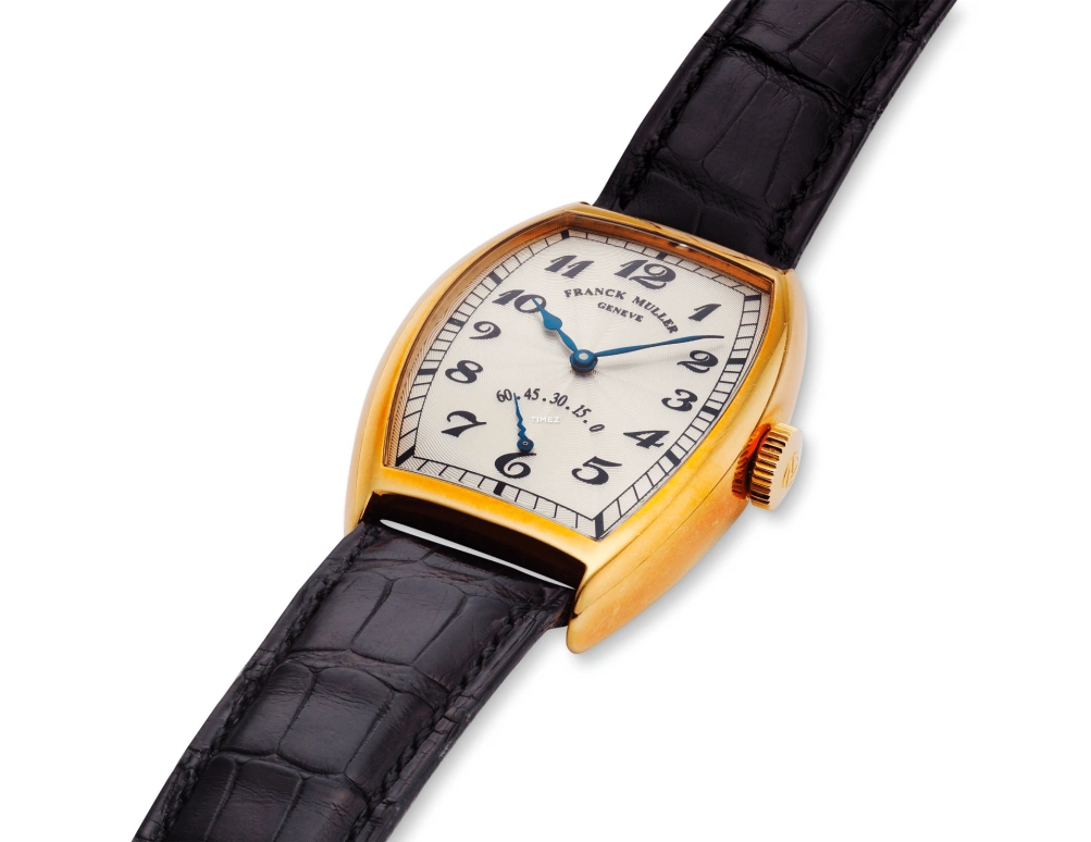 Franck Muller,CINTRÉE CURVEX 32x39mm,32x39mm,Yellow Gold,Silver White,Handwound,Power Reserve Indicator,Tonneau,5850