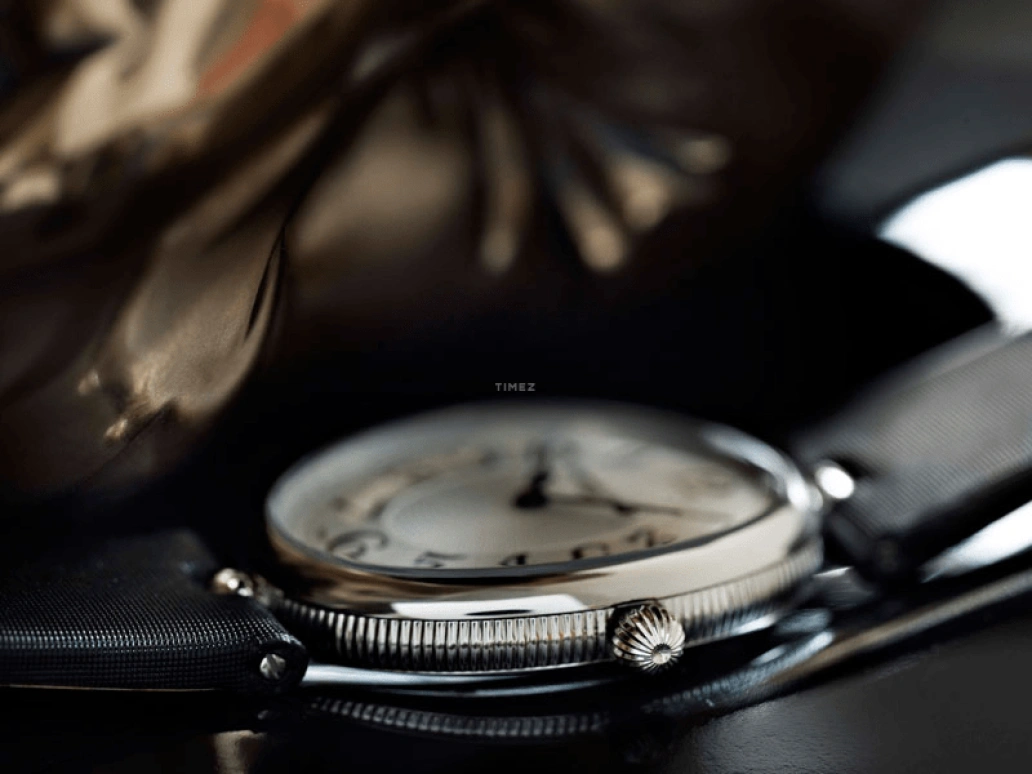 Frederique Constant,Classics 30x25mm,30x25mm,Stainless Steel,Silver,In-house Caliber,Sapphire,Crystal Glass,FC,FC-200MPW2V6