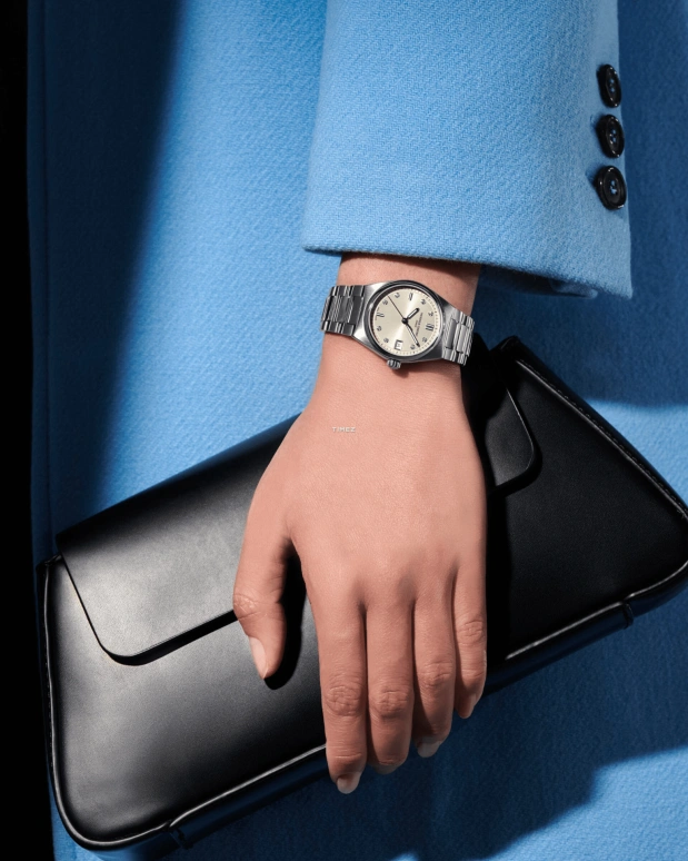 Frederique Constant,Highlife 31mm,31mm,Stainless Steel,Cream,Quartz,Day,In-house Caliber,FC,FC-240BGD2NH6B