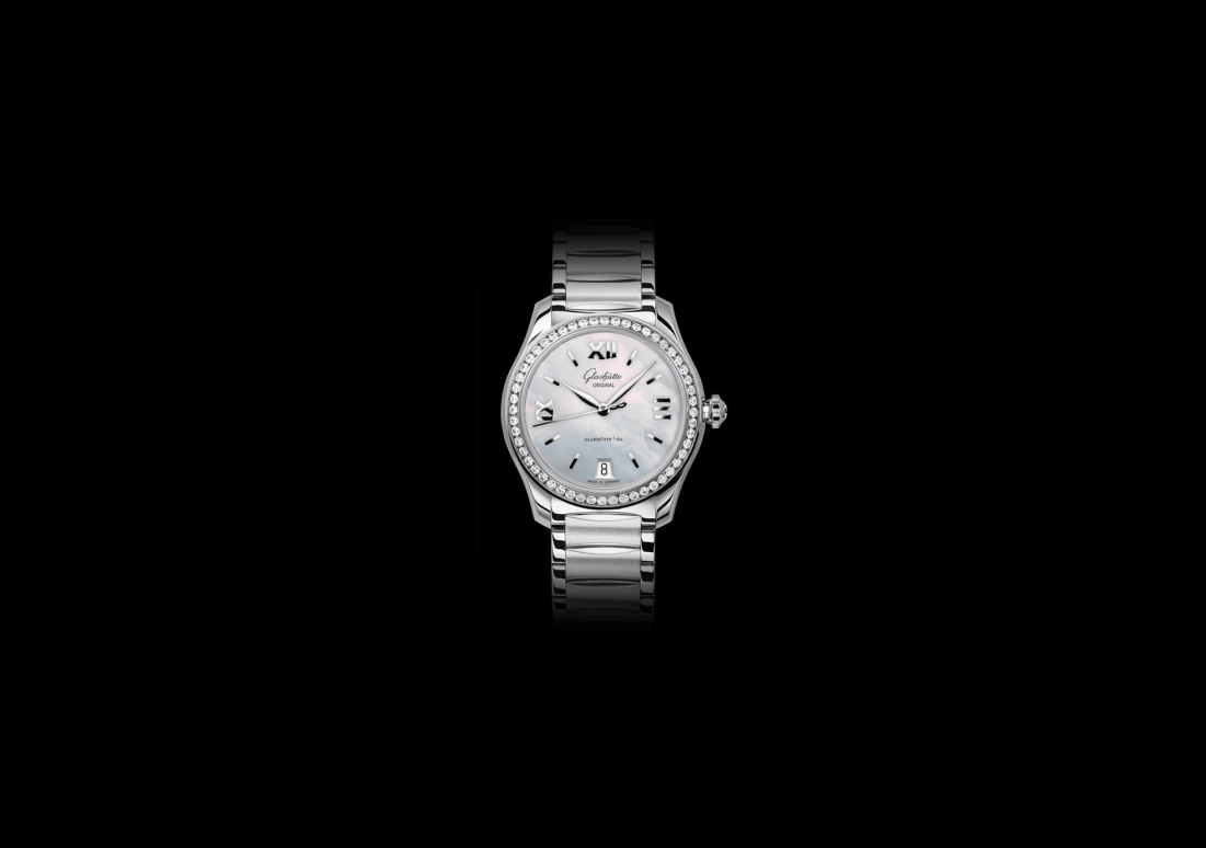 Glashütte Original,Lady Serenade 36mm,36mm,Stainless Steel,White,Automatic,Date,40hours,1,1-39-22-08-22-34