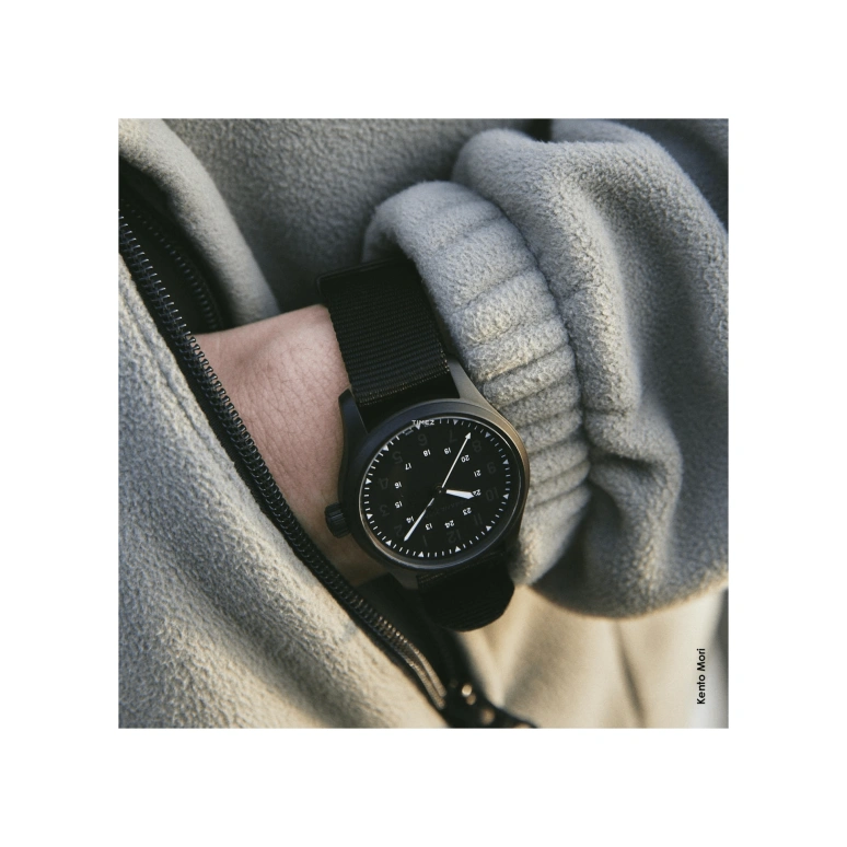 Hamilton,Khaki Field 40mm,40mm,Stainless Steel,Black,Automatic,80hours,In-house Caliber,H89325430