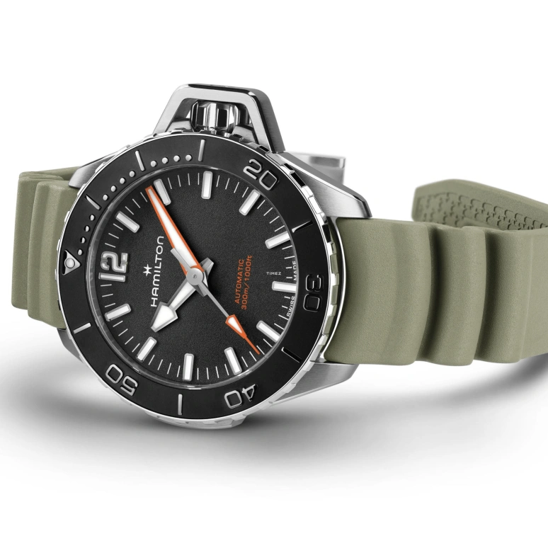 Hamilton,Khaki Navy 41mm,41mm,Stainless Steel,Black,Automatic,Sapphire,Round,H77455331