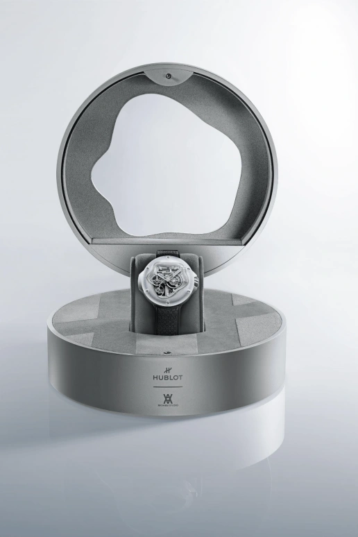 宇舶,传世之作 42毫米,42毫米,钛,蓝宝石,银色,手动上弦,动力储存指示,240小时,917,917.NJ.6909.RX