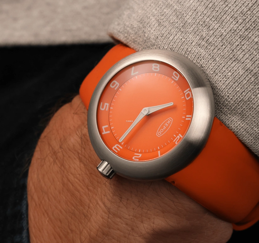 Ikepod,Duopod 42mm,42mm,Stainless Steel,Orange,Quartz,Round,Silver,D030SILB