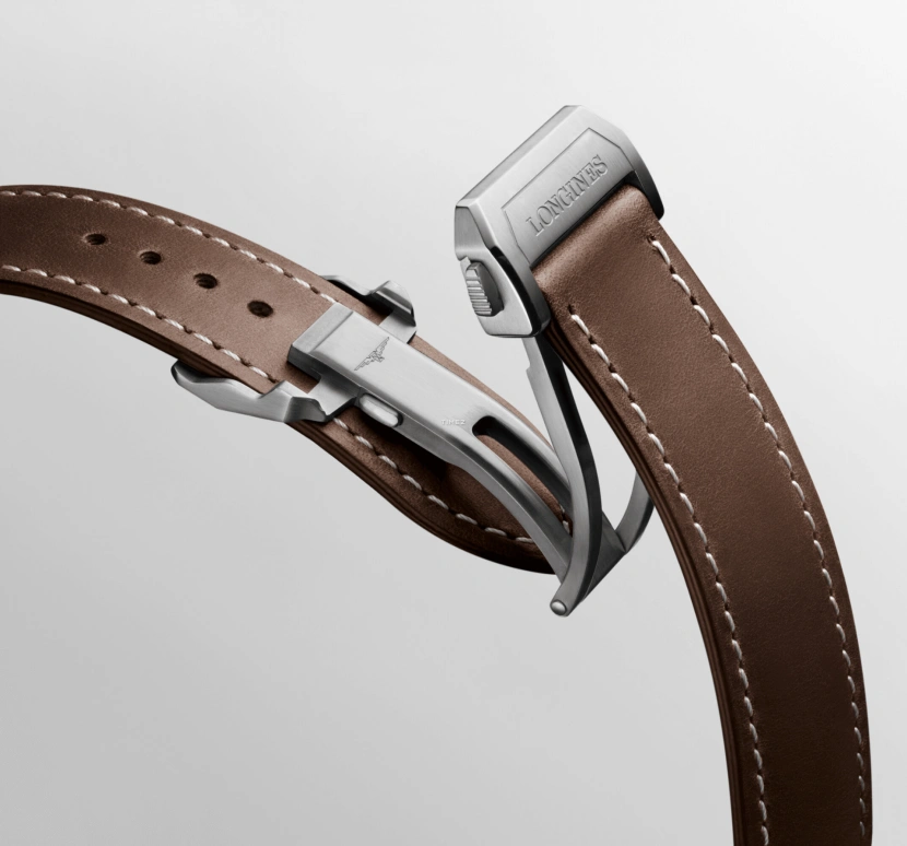 浪琴,先行者 39毫米,39毫米,精钢,黑色,自动上弦,防磁,64小时,L3,L3.809.4.53.2