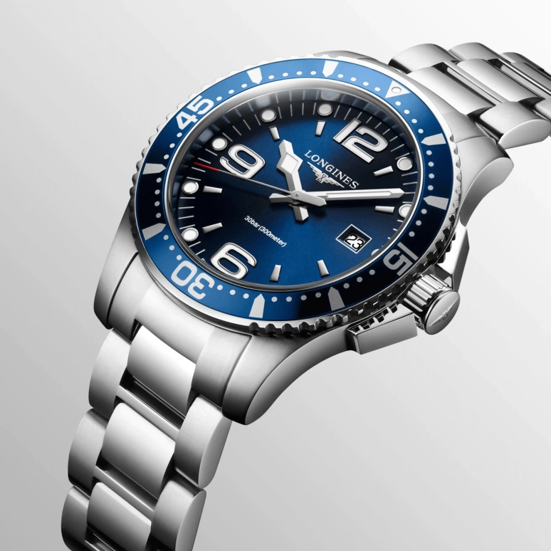 Longines,HydroConquest 39mm,39mm,Stainless Steel,Blue,Quartz,Day,26280hours,L3,L3.730.4.96.6