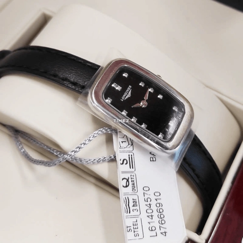 浪琴,骑手 19.20x28毫米,19.20x28毫米,精钢,黑色,石英,自制机芯,蓝宝石,水晶玻璃,L6,L6.140.4.57.0