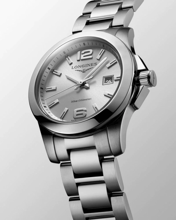 Longines,Sport 29.50mm,29.50mm,Stainless Steel,Silver White,Quartz,26280hours,In-house Caliber,L3,L3.376.4.76.6