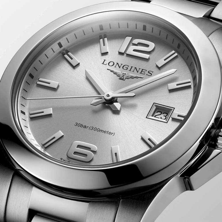 Longines,Sport 29.50mm,29.50mm,Stainless Steel,Silver White,Quartz,26280hours,In-house Caliber,L3,L3.376.4.76.6