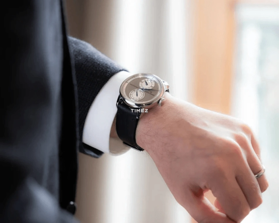 Louis Erard,Noirmont X 42mm,42mm,Stainless Steel,Silver,Grey,Automatic,38hours,Sapphire,Crystal Glass,85237AA76,85237AA76.BVA103