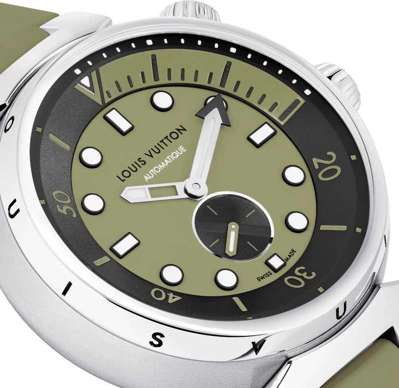 LOUIS VUITTON,Tambour Street Diver 44mm,44mm,Stainless Steel,Olive Green,Black,Green,Automatic,Sapphire,Crystal Glass,Round,QBB202