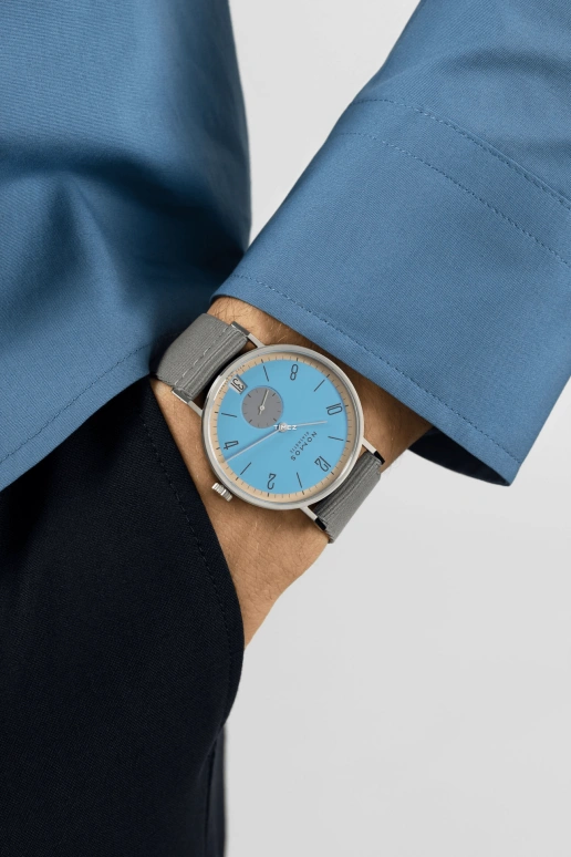 Nomos Glashütte,Tangente 37.80mm,37.80mm,Stainless Steel,Blue,Handwound,Big Date,42hours,179,179.S22