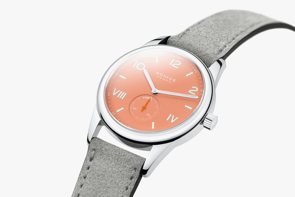 Nomos Glashütte,Club 38.50mm,38.50mm,Stainless Steel,Salmon,Handwound,43hours,In-house Caliber,725