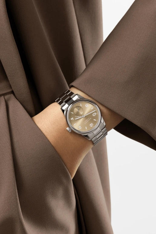 Nomos Glashütte,Club 34mm,34mm,Stainless Steel,Yellow Tan,Automatic,42hours,In-house Caliber,755,755.SB