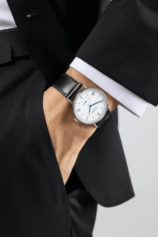 Nomos Glashütte,Ludwig 37.50mm,37.50mm,Stainless Steel,White,Handwound,43hours,In-house Caliber,234,234.S4