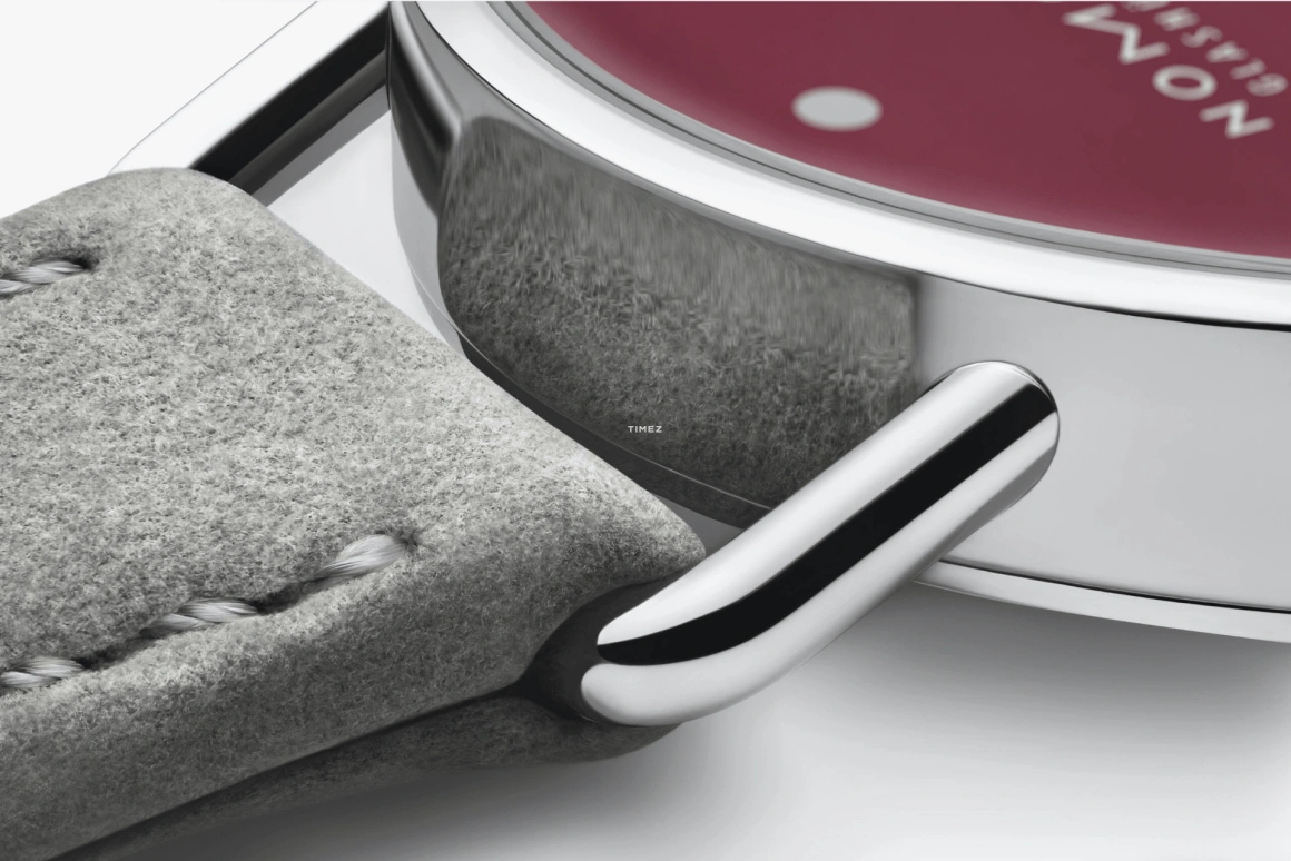 Nomos Glashütte,Metro 33mm,33mm,Stainless Steel,Red,Handwound,43hours,In-house Caliber,1123,1123.SB