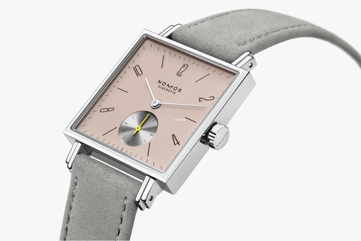 Nomos Glashütte,Tetra 29.50x29.50mm,29.50x29.50mm,Stainless Steel,Cream,Handwound,43hours,In-house Caliber,424