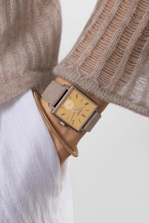 诺莫斯,Tetra 29.50毫米,29.50毫米,精钢,黄色,手动上弦,53小时,自制机芯,437,437.SB