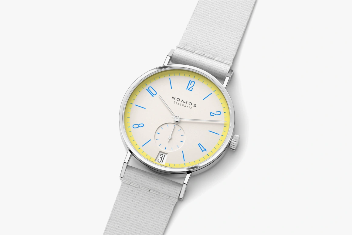 诺莫斯,Tangente 37.50毫米,37.50毫米,不锈钢,米色,手动上弦,大日历,42小时,179,179.S10