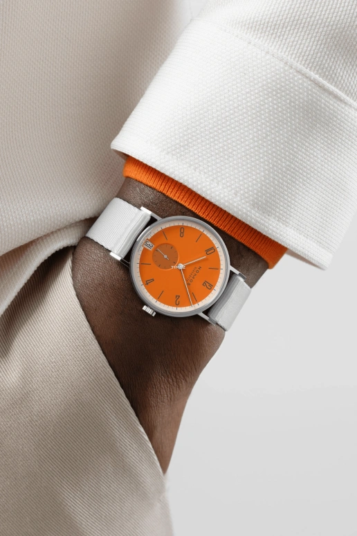 诺莫斯,Tangente 37.50毫米,37.50毫米,不锈钢,橘色,手动上弦,大日历,42小时,179,179.S17