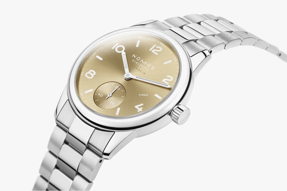 Nomos Glashütte,Club 34mm,34mm,Stainless Steel,Yellow Tan,Automatic,42hours,In-house Caliber,755,755.SB