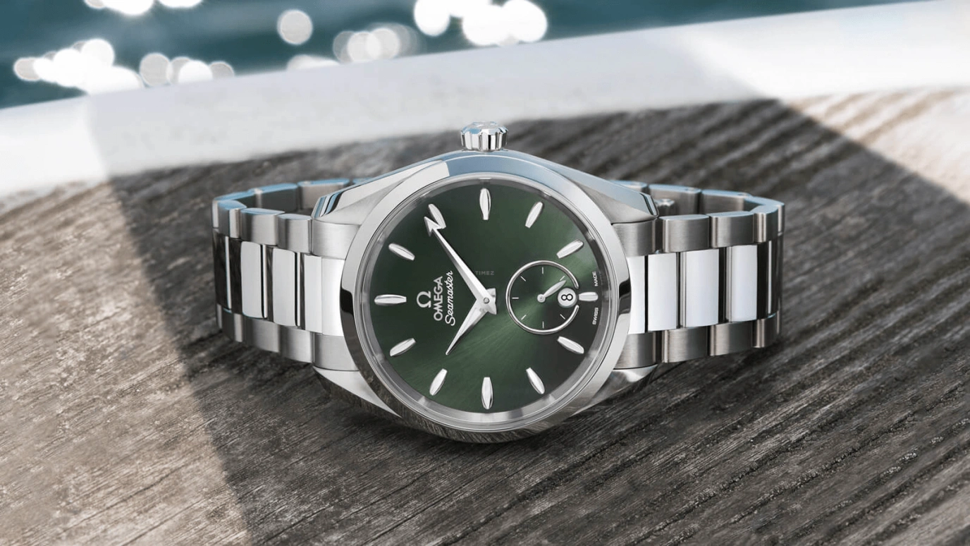 欧米茄,海马AQUA TERRA 150米 38毫米,38毫米,不锈钢,绿色,自动上弦,星期历,同轴擒纵系统,220,220.10.38.20.10.001