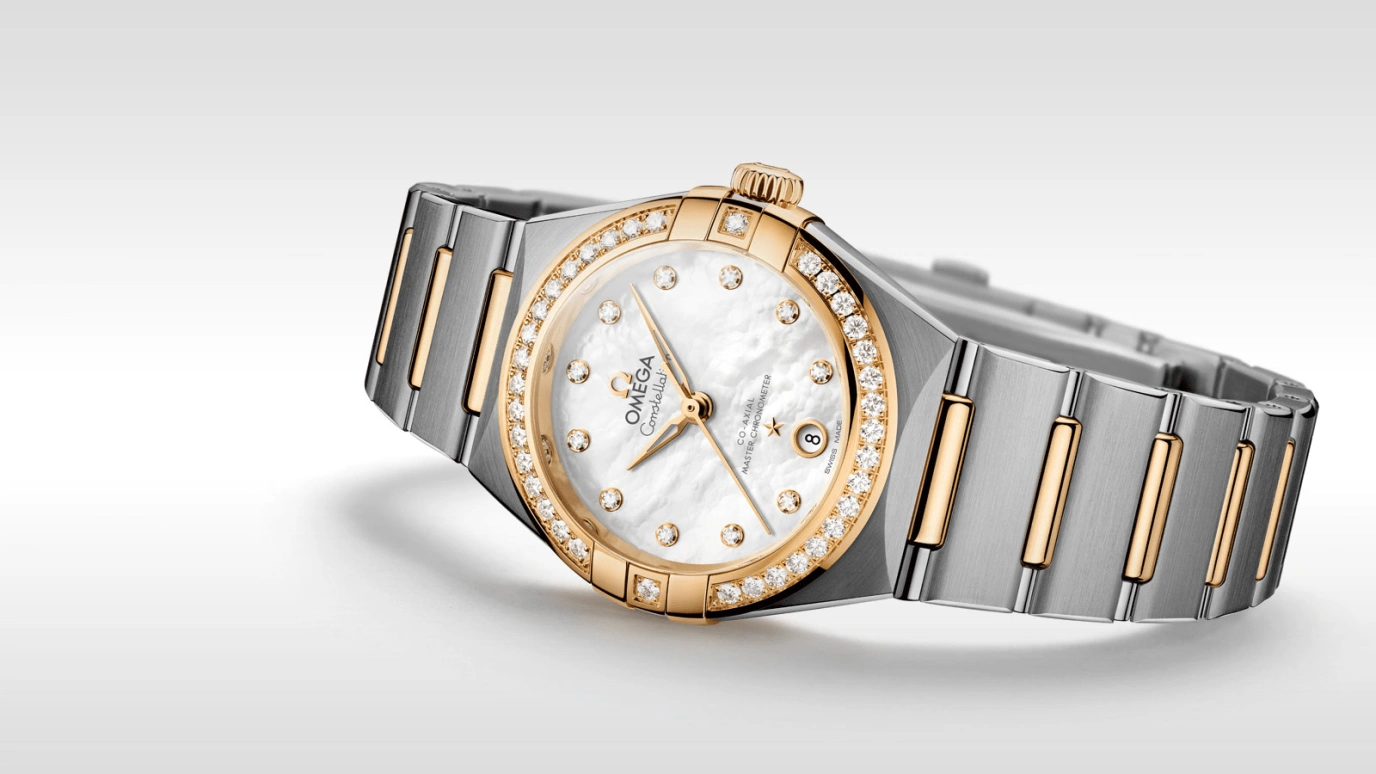 Omega,Constellation 29mm,29mm,Stainless Steel,Yellow Gold,White,Automatic,Date,Co-Axial Escapement,131,131.25.29.20.55.002