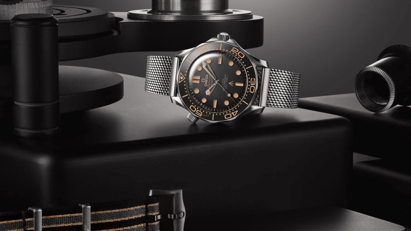 Omega,Seamaster Diver 300M 42mm,42mm,Titanium,Brown,Automatic,Day,Co-Axial Escapement,210,210.90.42.20.01.001