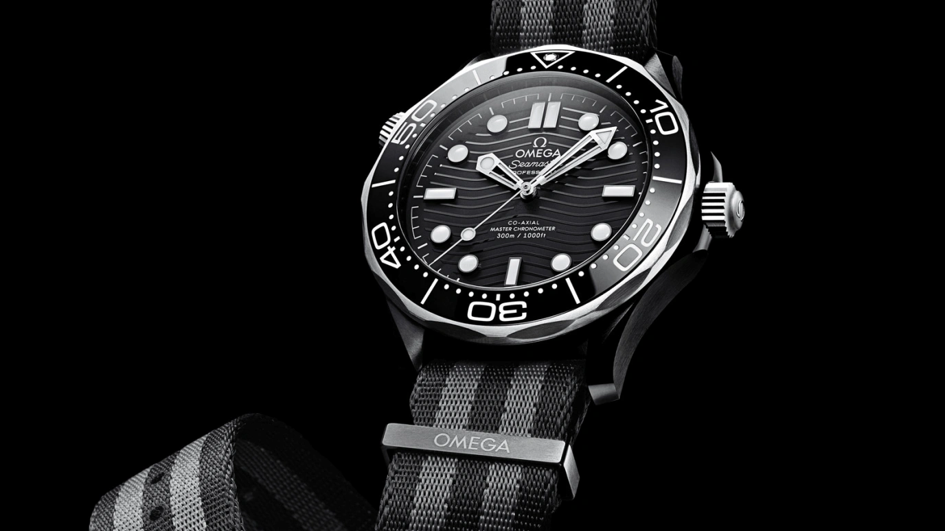 Omega,Seamaster Diver 300M 43.50mm,43.50mm,Titanium,Ceramic,Black,Automatic,Day,Co-Axial Escapement,210,210.92.44.20.01.002