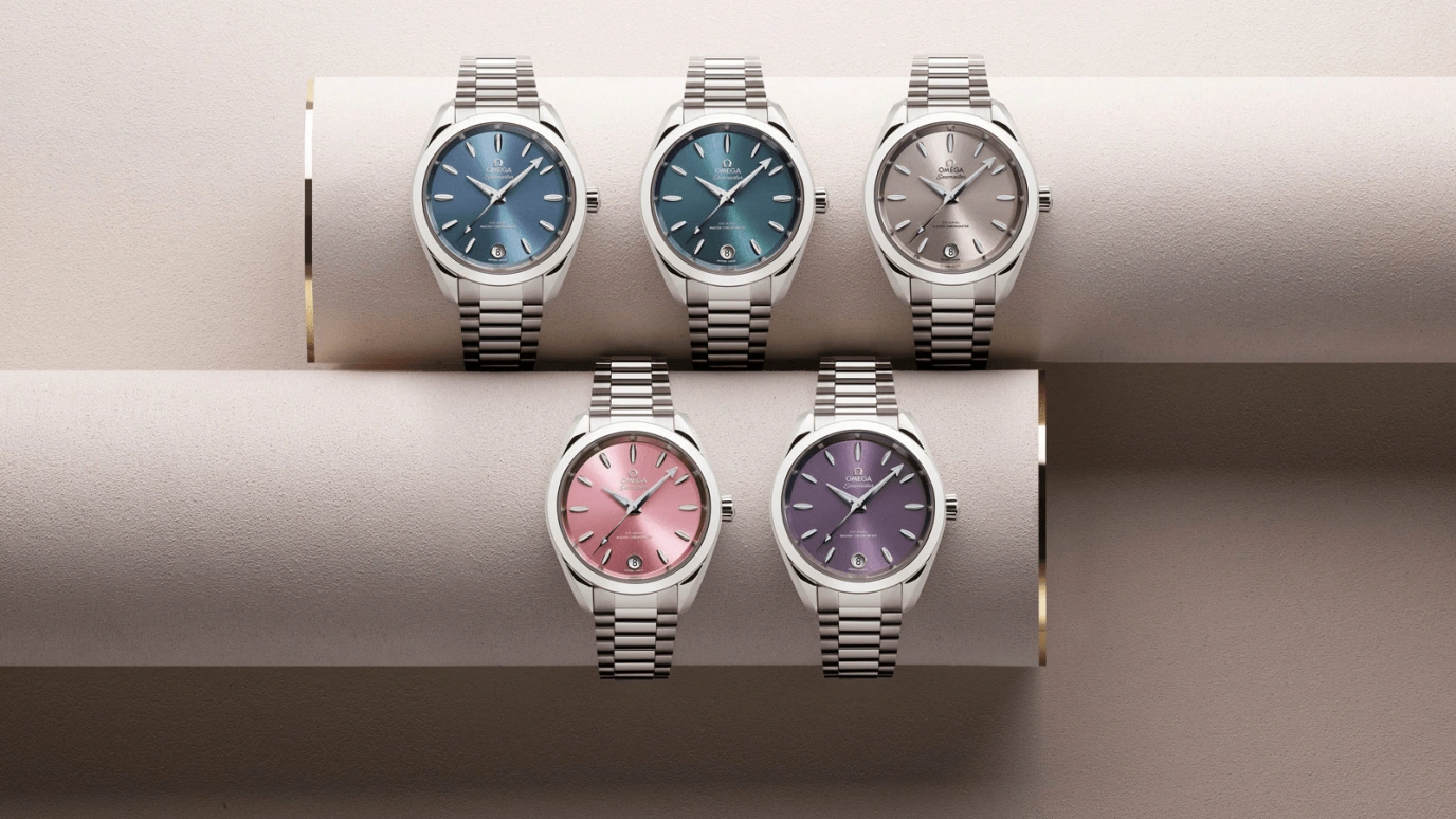 欧米茄,海马AQUA TERRA 150米 34毫米,34毫米,不锈钢,粉色,自动上弦,星期历,同轴擒纵系统,马特·波莫,孔雀,220,220.10.34.20.10.003
