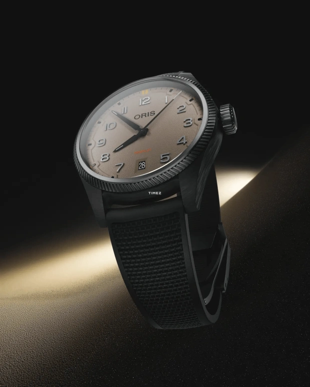 豪利时,大表冠飞行员 41毫米,41毫米,碳纤维,精钢,沙色,自动上弦,日历,41小时,01 733 7802 8766,01 733 7802 8766-07 4 20 30GLC