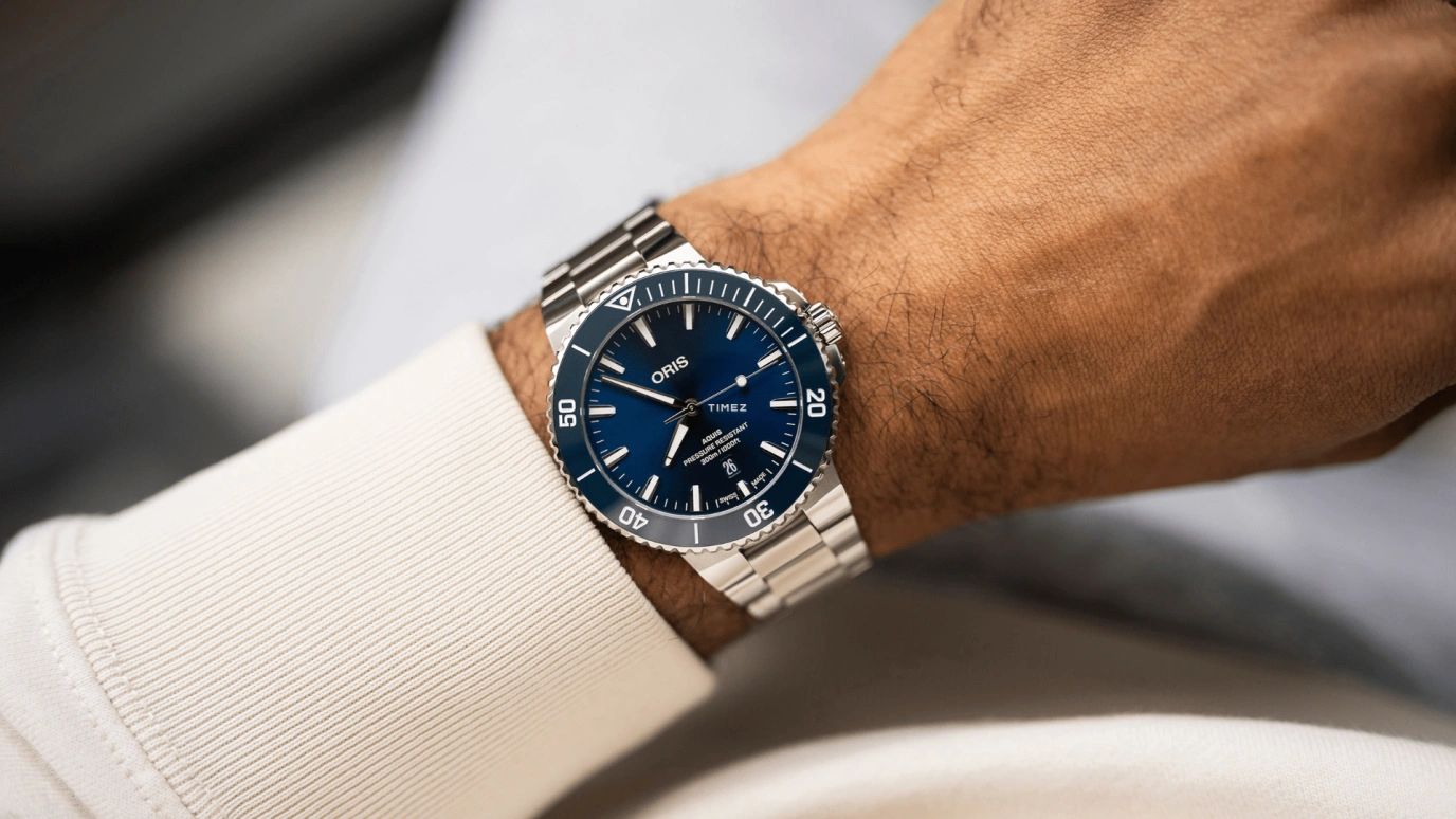 豪利时,Aquis 43.50毫米,43.50毫米,不锈钢,蓝色,自动上弦,日历,41小时,01 733 7789 4135,01 733 7789 4135-07 8 23 04PEB