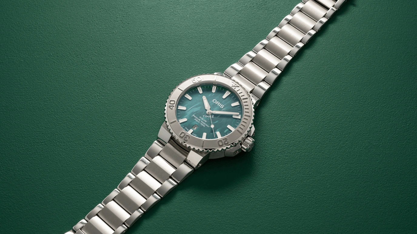 豪利时,Aquis 43.50毫米,43.50毫米,不锈钢,绿色,自动上弦,日历,41小时,01 733 7730 4137,01 733 7730 4137-07 8 24 05PEB