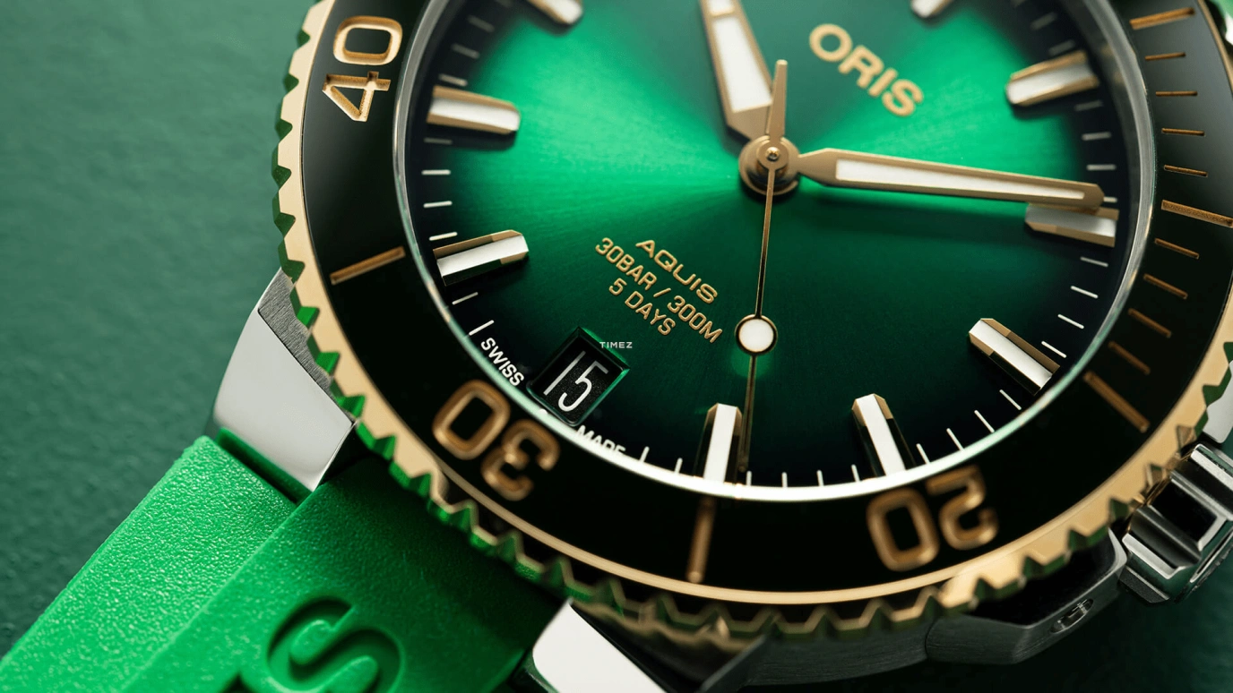 豪利时,Aquis 41.50毫米,41.50毫米,不锈钢,绿色,自动上弦,日历,蓝宝石,水晶玻璃,01 400 7769 6357,01 400 7769 6357-07 4 22 77FC
