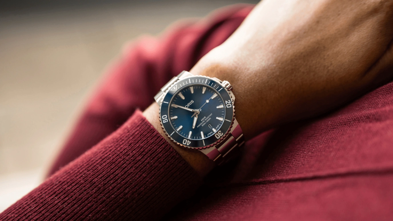 豪利时,Aquis 41.50毫米,41.50毫米,不锈钢,蓝色,自动上弦,日历,41小时,01 733 7787 4135,01 733 7787 4135-07 8 22 04PEB