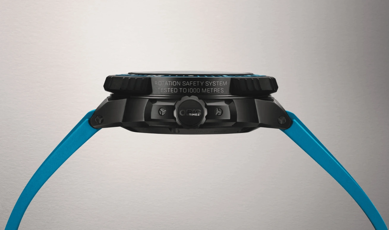 豪利时,Aquis 49.50毫米,49.50毫米,钛,陶瓷,蓝色,自动上弦,日历,41小时,01 733 7801 7255,01 733 7801 7255-Set