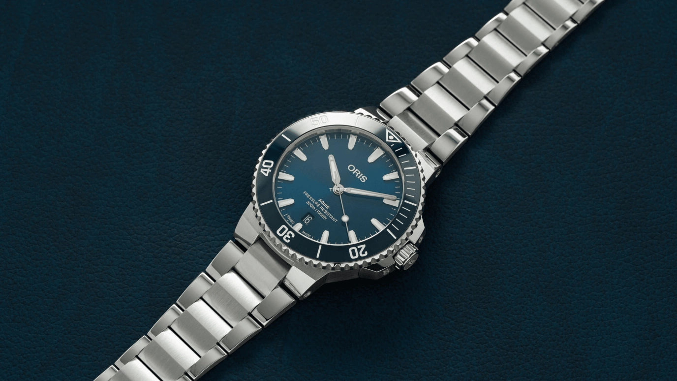 豪利时,Aquis 41.50毫米,41.50毫米,不锈钢,蓝色,自动上弦,日历,41小时,01 733 7787 4135,01 733 7787 4135-07 8 22 04PEB