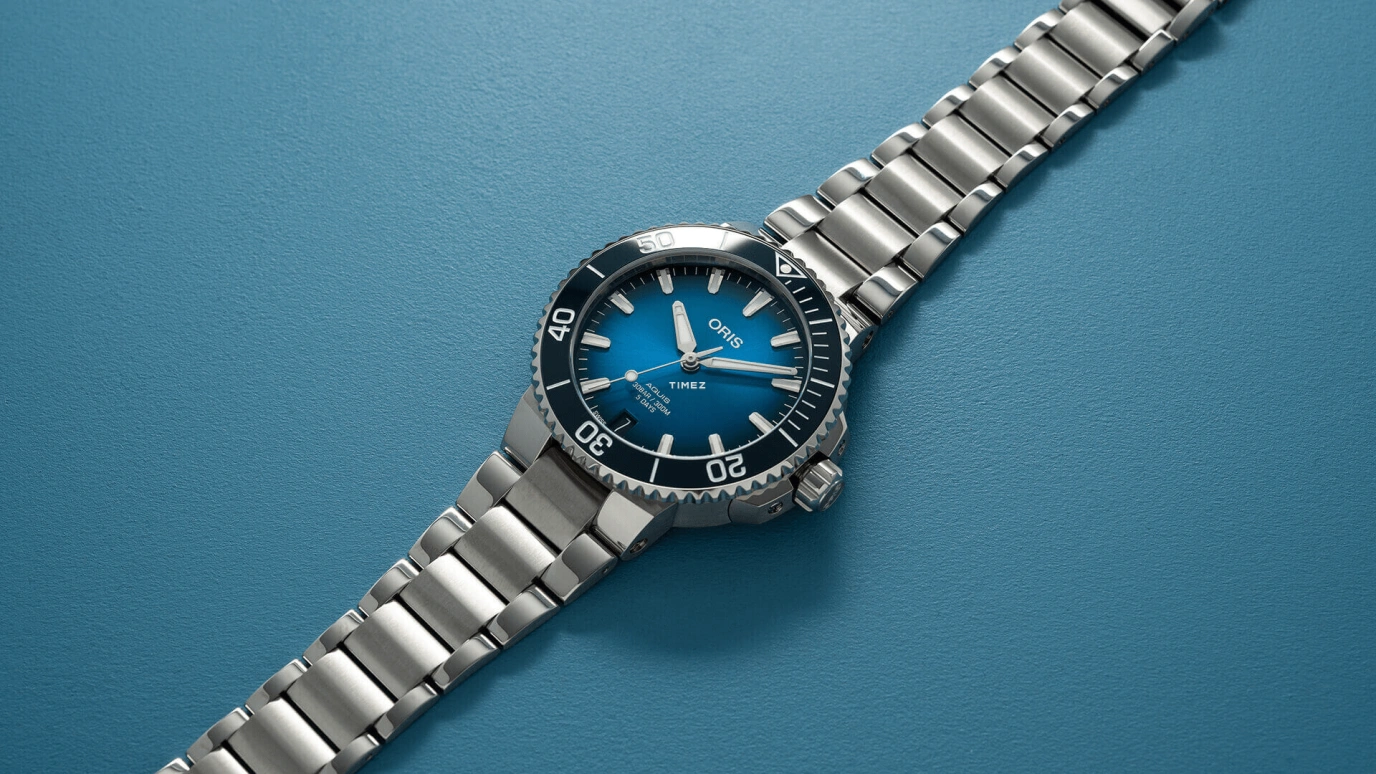 豪利时,Aquis 41.50毫米,41.50毫米,不锈钢,蓝色,自动上弦,日历,蓝宝石,水晶玻璃,01 400 7769 4135,01 400 7769 4135-07 4 22 74FC