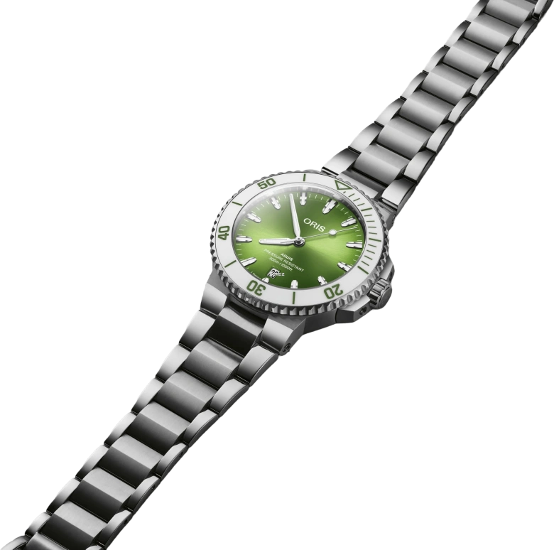 Oris Aquis 01 733 7787 4137-07 8 22 04PEB